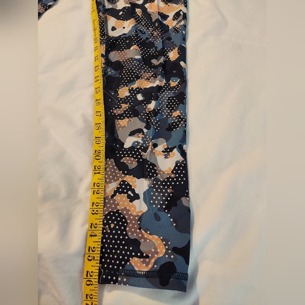 Varley Biona Tight in Blue Pink Camo - High Rise Active Leggings - Picture 6 of 8